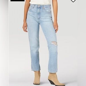 NWT Wrangler Wild West 603 High Rise Straight Jean